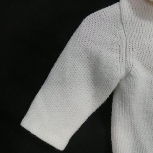 Y2K - OLD NAVY - 3-6 months | Button-Up Knit Cardigan | Faux Fur Collar - Picture 3 of 13